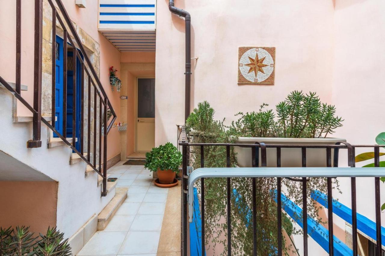 Il Riad Del Capitano Syracuse Ngoại thất bức ảnh